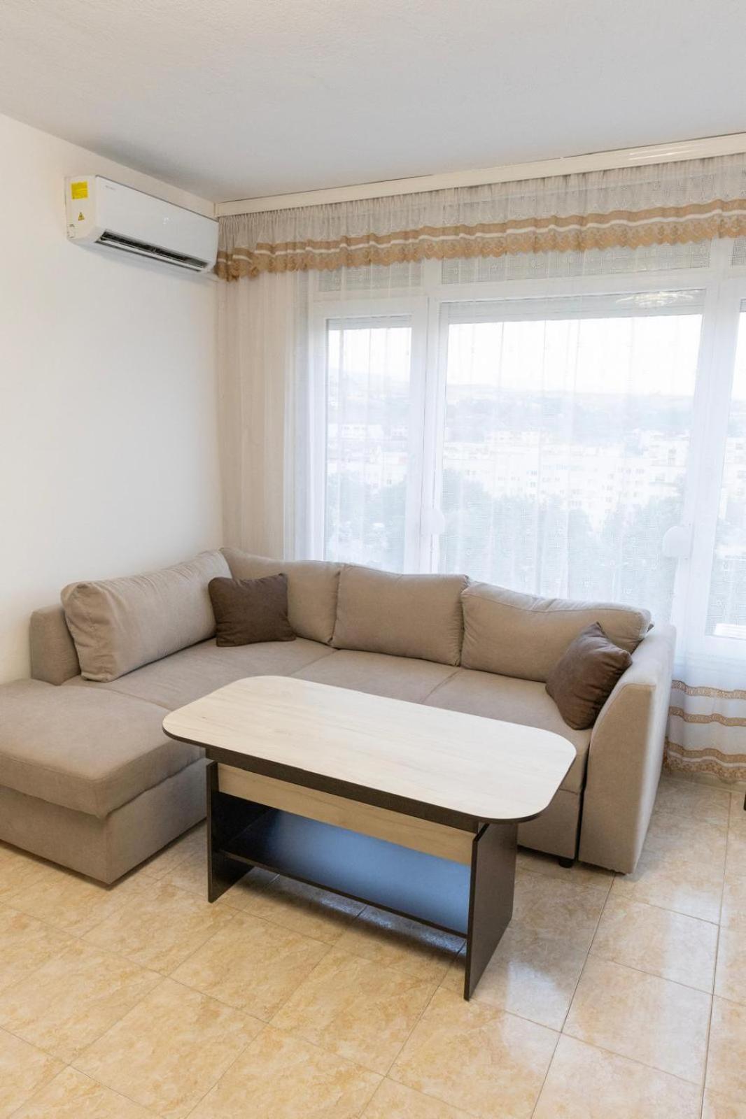 Kris Apartment サンダンスキ エクステリア 写真
